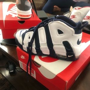 Nike Air Uptempo